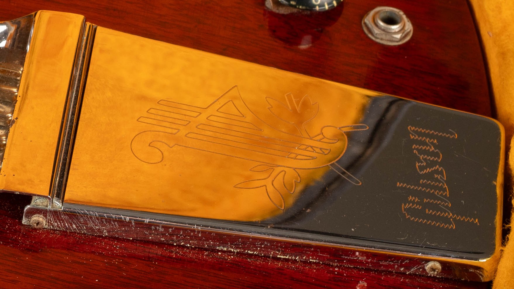 Gibson SG Maestro lyre vibrola 1963-1966