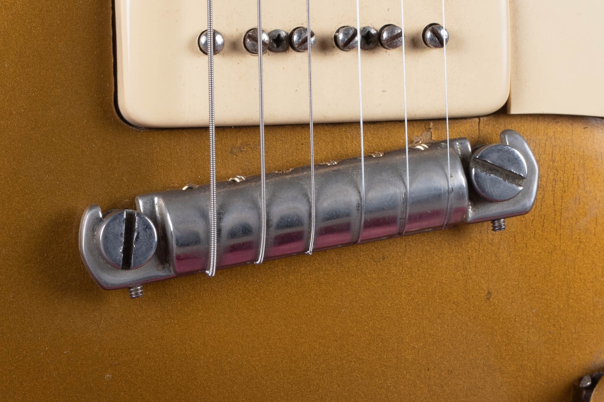 Gibson Les Paul stud wrap-over bar tailpiece 1953-1955