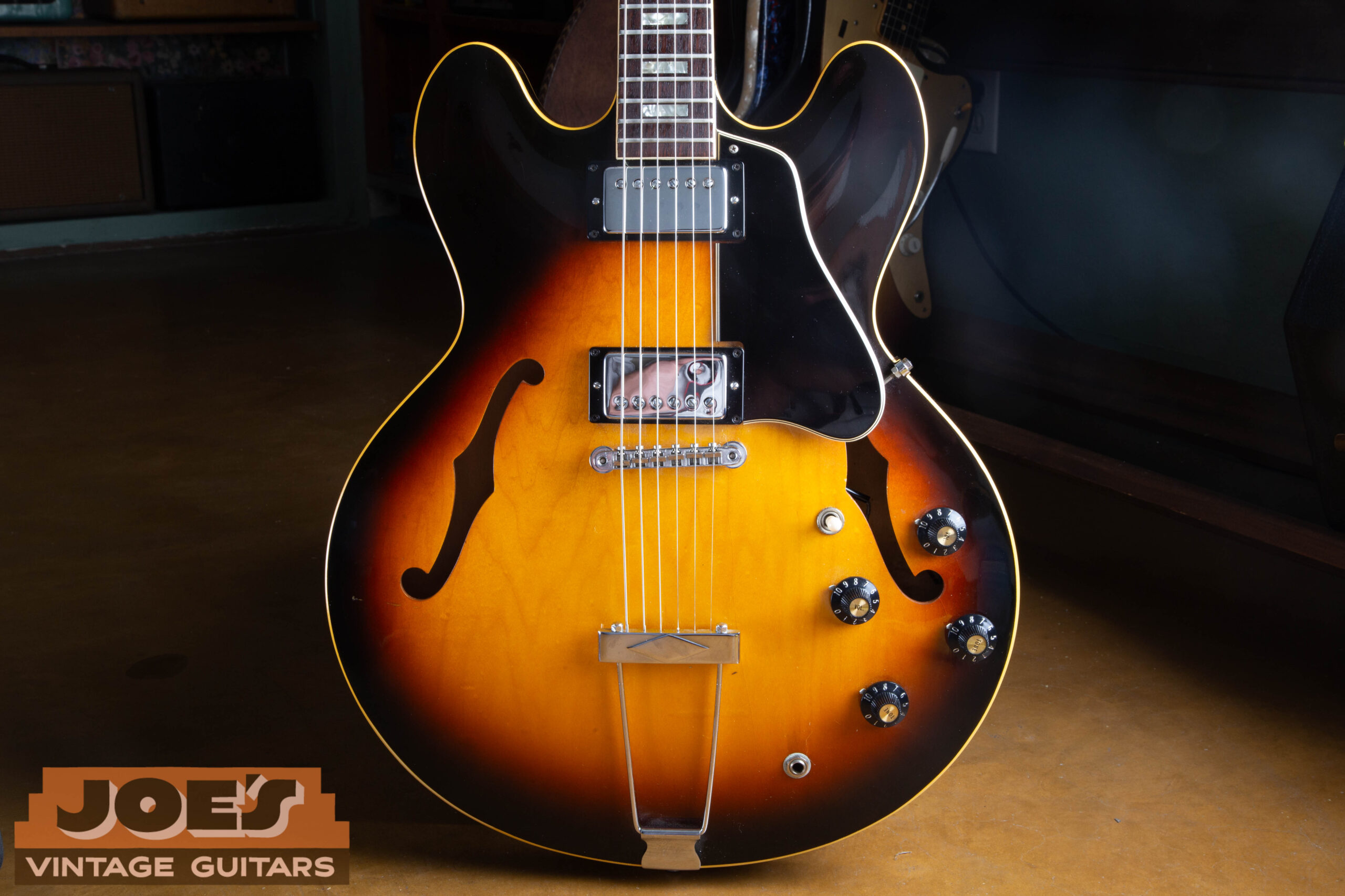 1968 Gibson ES-335 Sunburst — front view